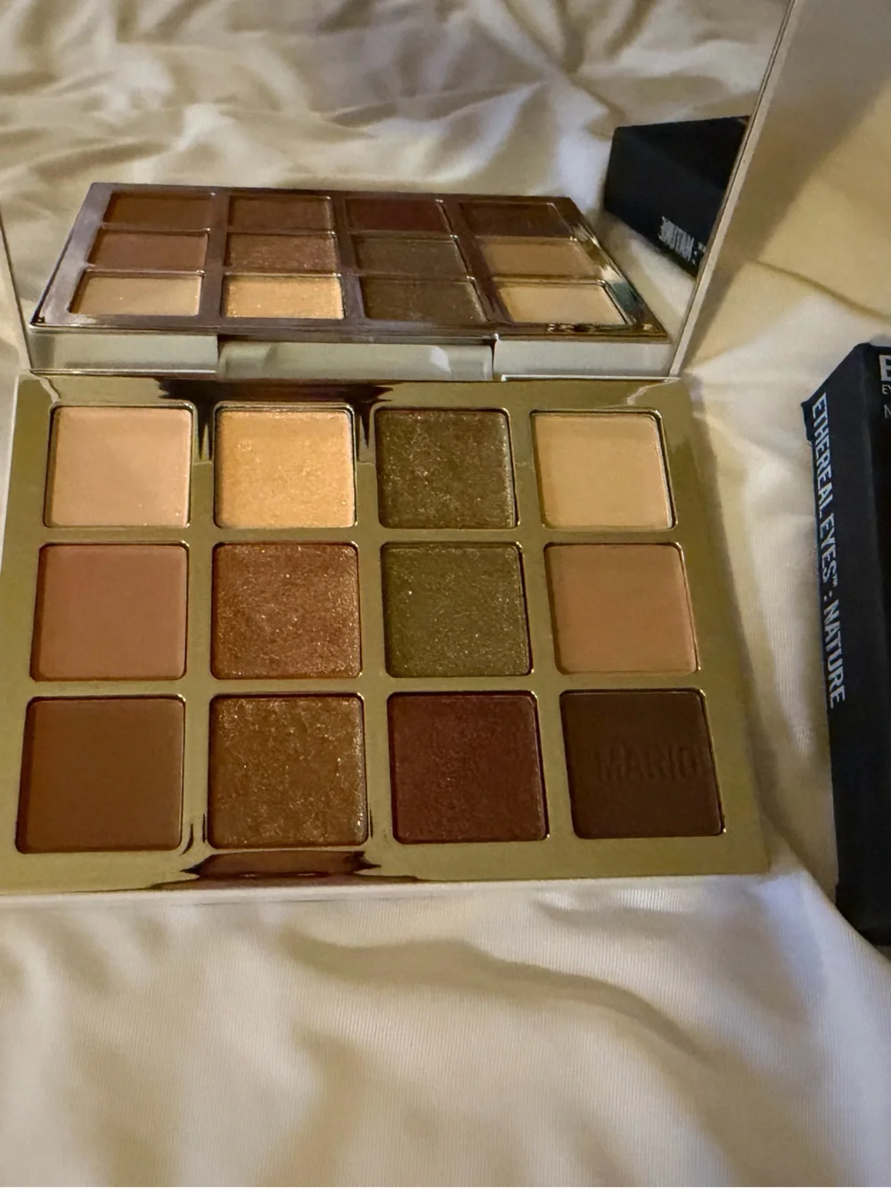 MBM Etheral eyeshadow palette